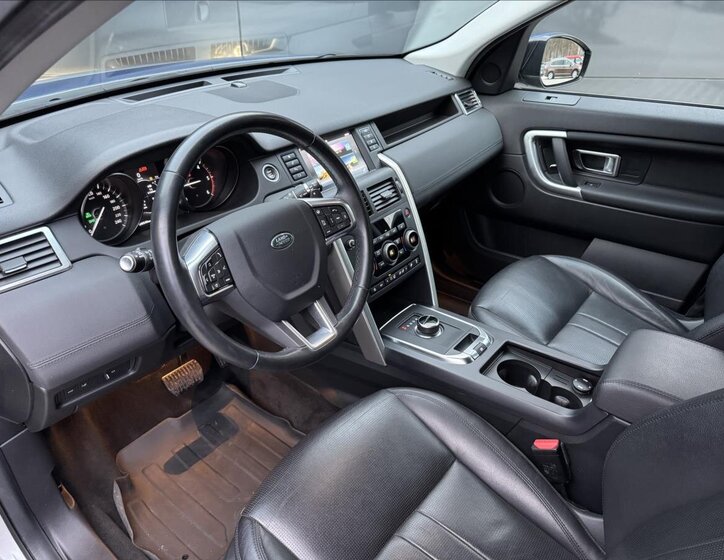 Land Rover Discovery Sport 9