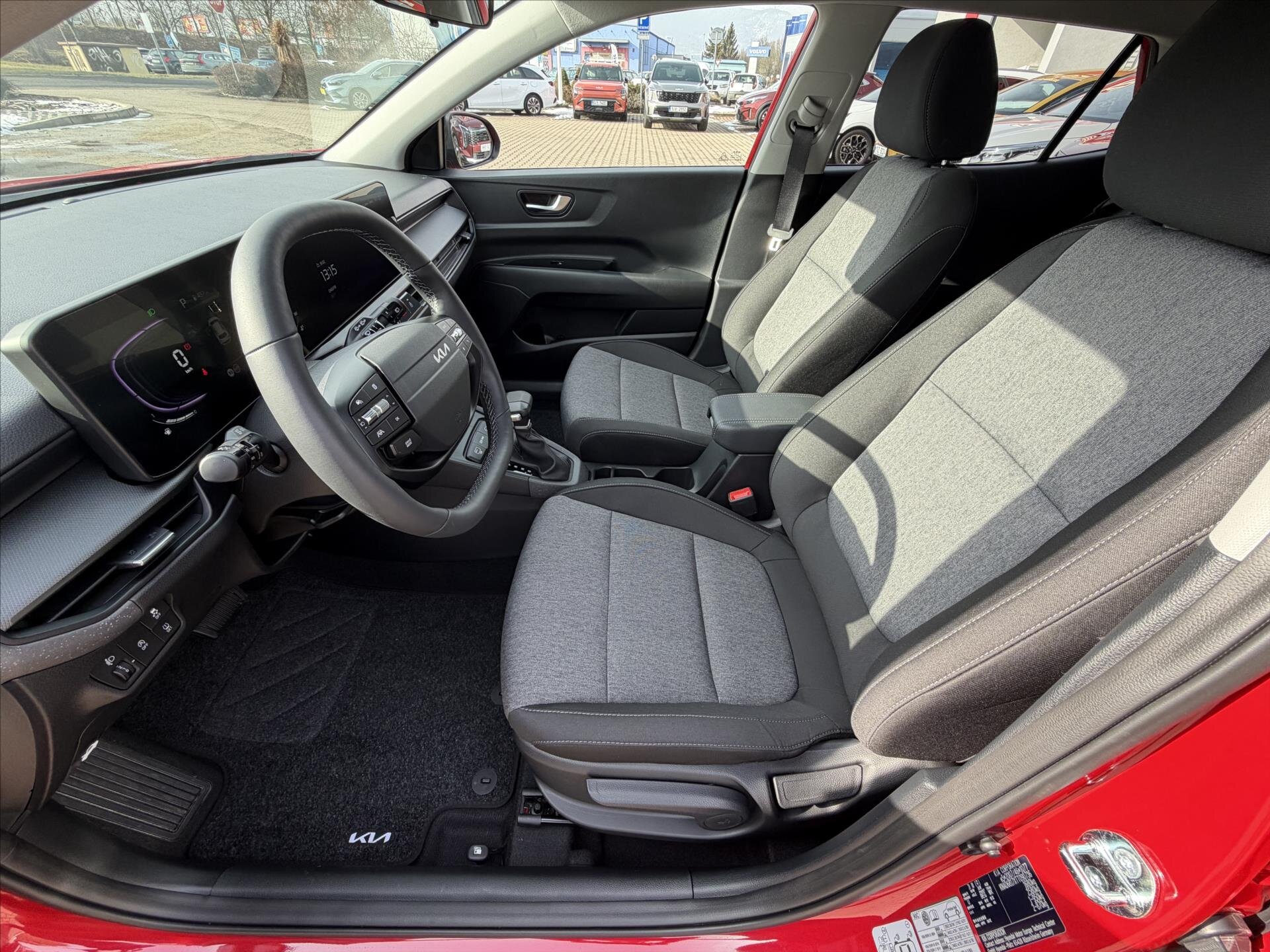 KIA Stonic CUV / Crossover 998,0 74 kw