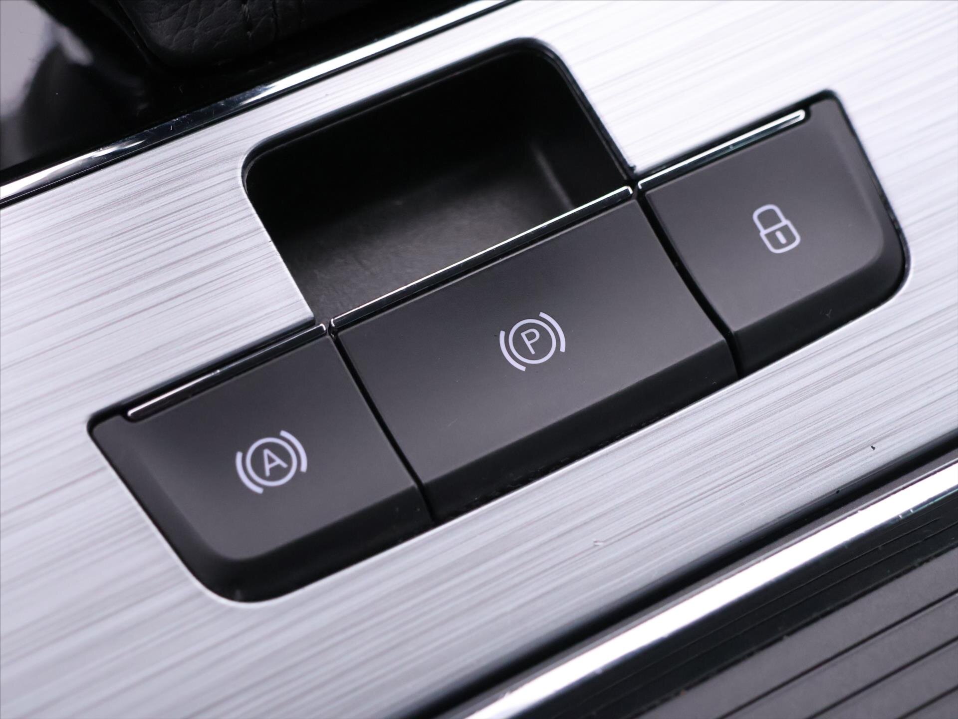 Škoda Superb Kombi 2,0 l 110 kw