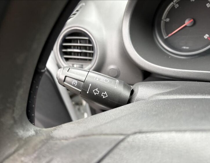 Opel Corsa Hatchback 1,2 l 55 kw