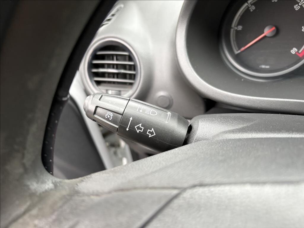 Opel Corsa Hatchback 1,2 l 55 kw