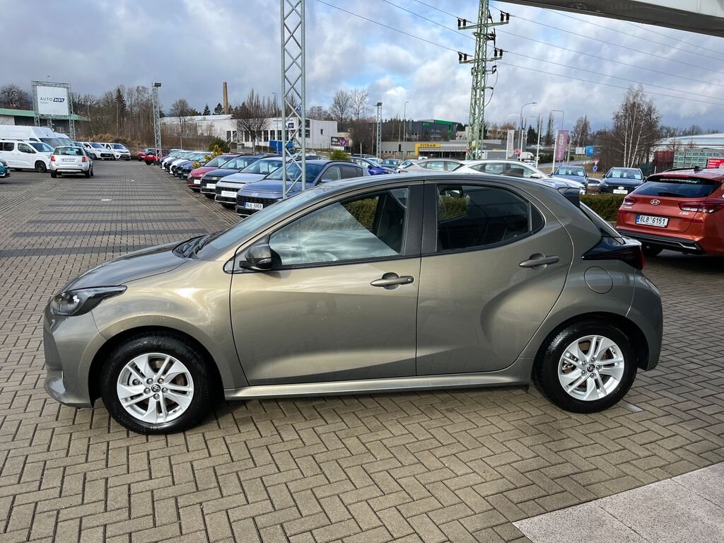 Toyota Yaris Hatchback 1,5 l 68 kw