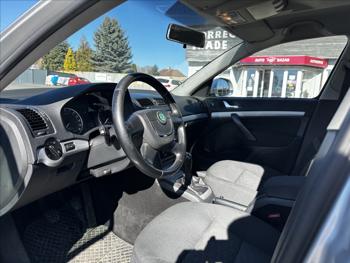 Škoda Octavia Kombi 1,6 l 77 kw