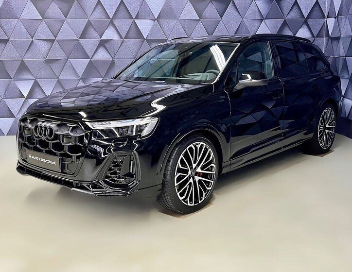 Audi SQ7 SUV / Terénní 4,0 l 373 kw