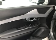 Volvo XC90 SUV 2,0 l 173 kw