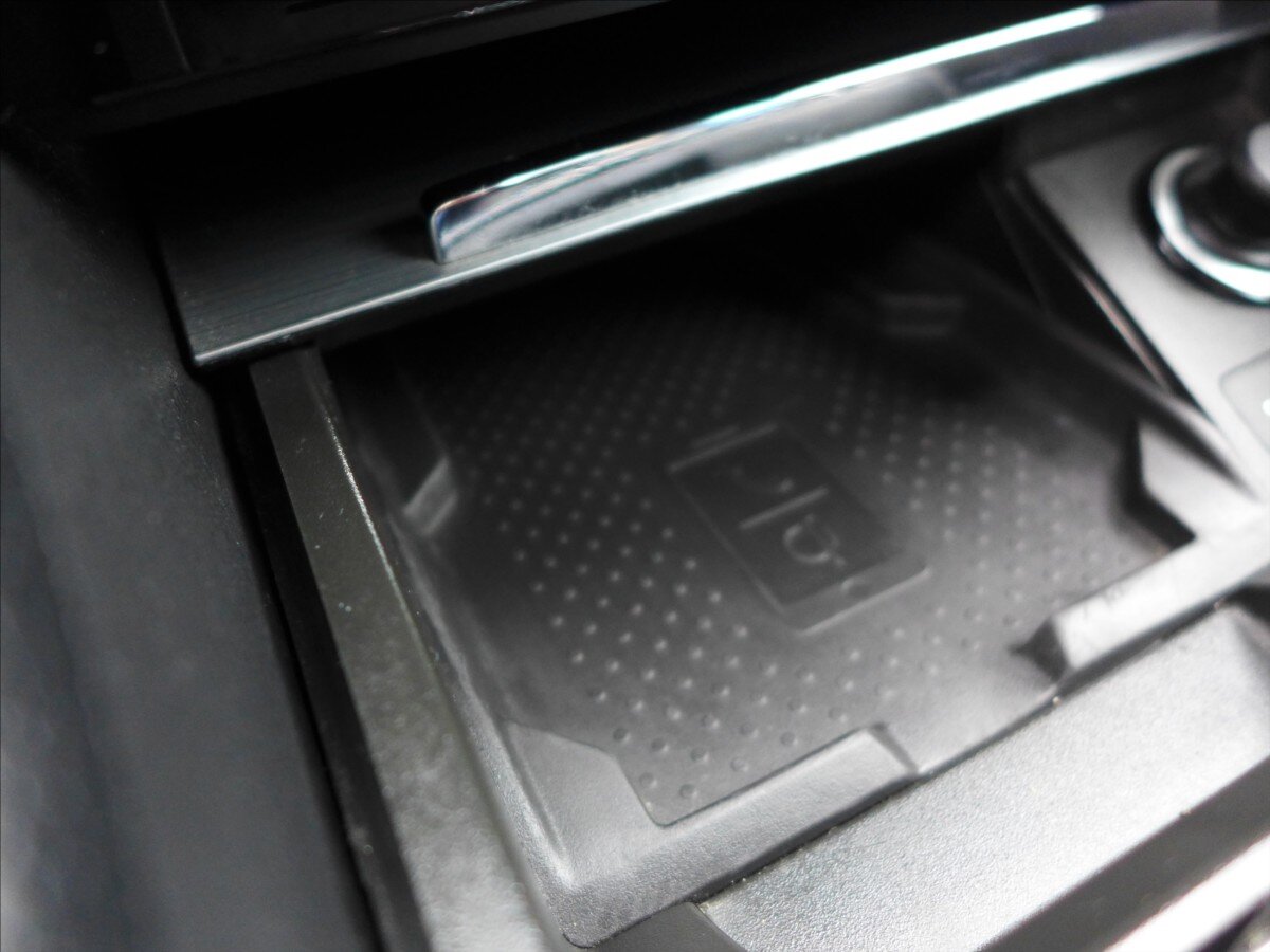 Škoda Superb Kombi 2,0 l 110 kw