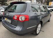 Volkswagen Passat Kombi 2,0 l 103 kw