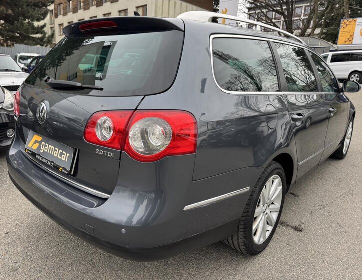 Volkswagen Passat Kombi 2,0 l 103 kw