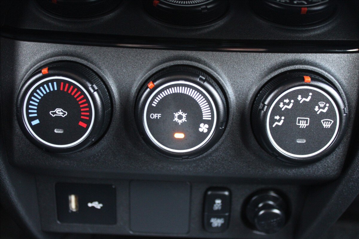 Mitsubishi ASX SUV / Terénní 2,0 l 110 kw