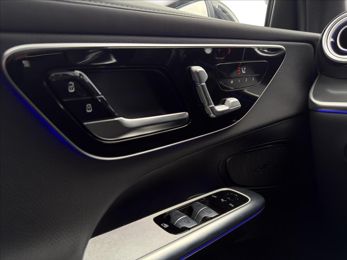 Mercedes-Benz GLC SUV 2,0 l 145 kw