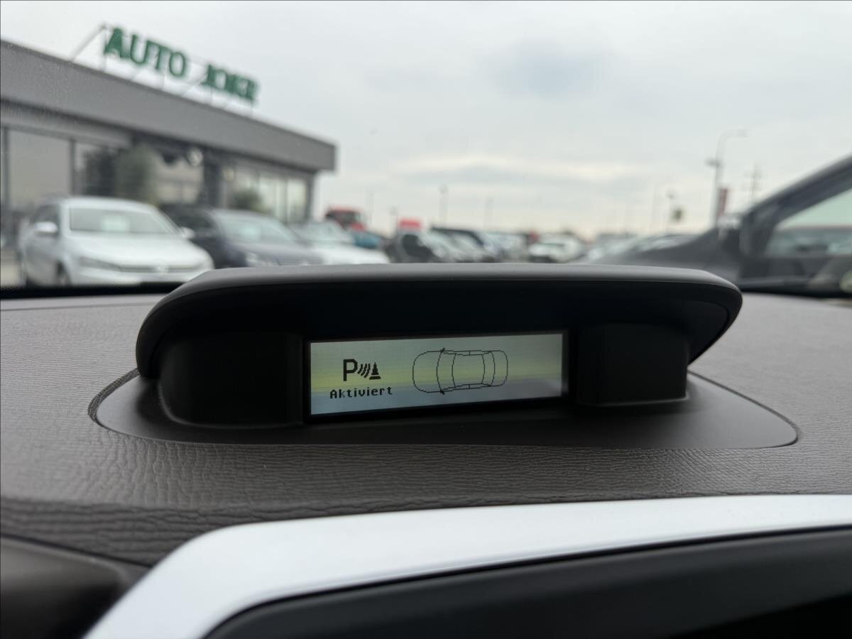 Volvo XC60 Kombi 2,4 l 129 kw