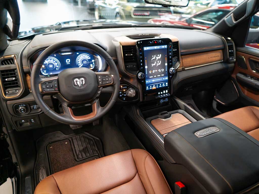 Dodge RAM Pick-up 5,7 l 291 kw