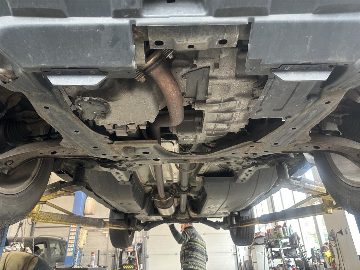 Honda CR-V SUV / Terénní 2,0 l 110 kw