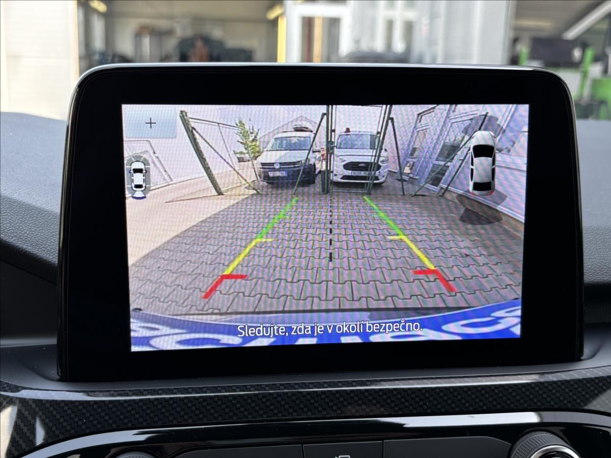 Ford Kuga SUV 2,0 l 88 kw