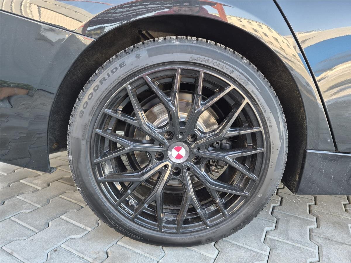 BMW Řada 3 Kombi 2,0 l 140 kw