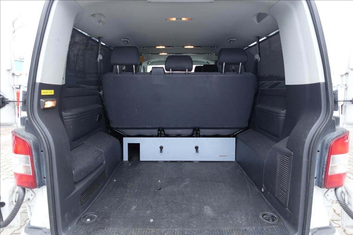 Volkswagen Caravelle Ostatní 2,0 l 132 kw