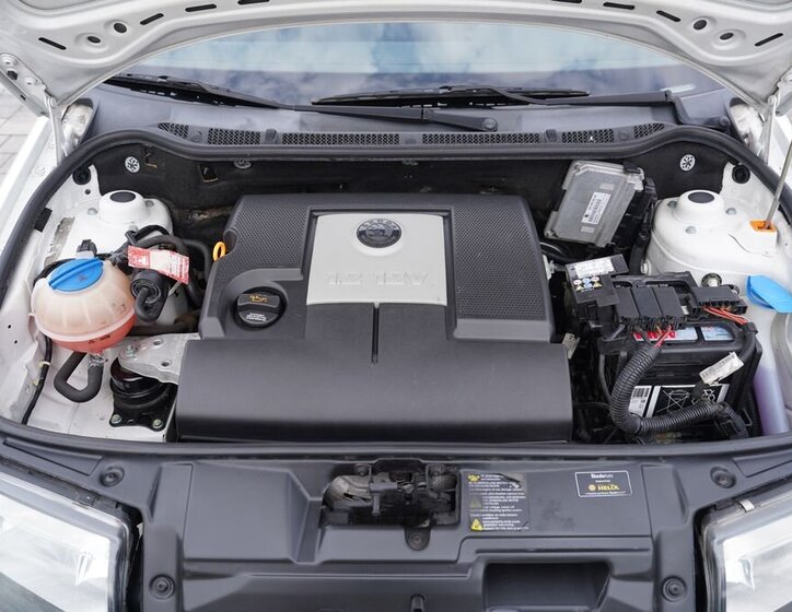 Škoda Fabia Sedan / Limuzína 1,2 l 47 kw