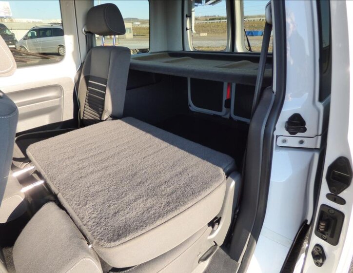 Volkswagen Caddy Kombi 2,0 l 103 kw