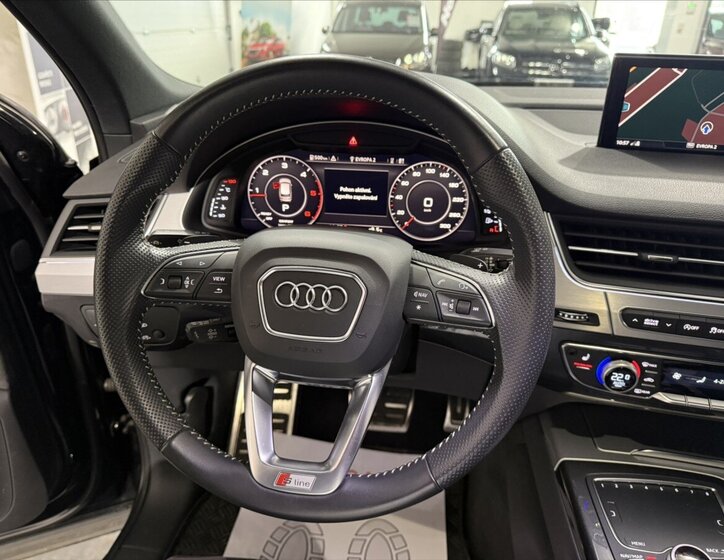 Audi Q7 SUV / Terénní 3,0 l 200 kw