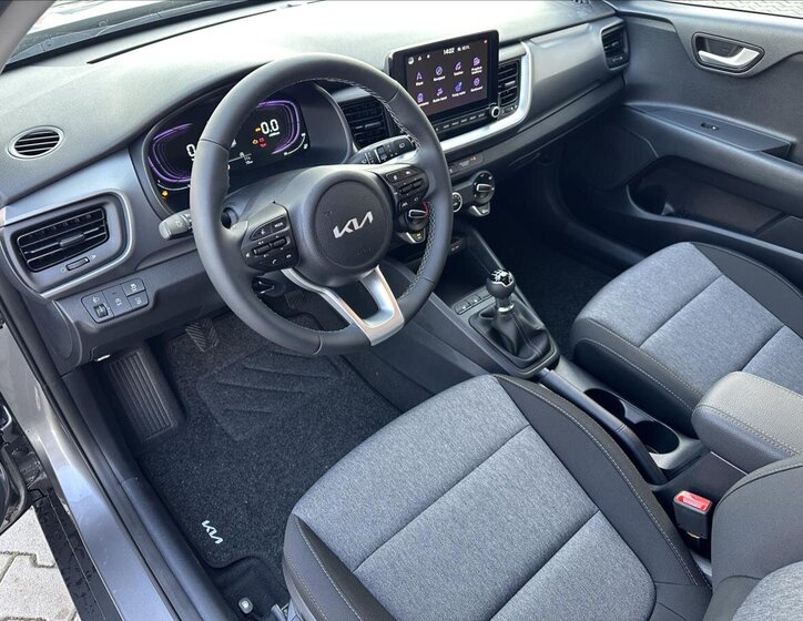 KIA Stonic CUV / Crossover 0,0 74 kw
