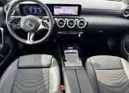 Mercedes-Benz Třídy A Hatchback 1,3 l 120 kw