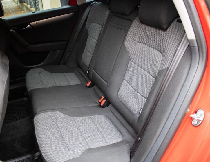 Volkswagen Passat 18