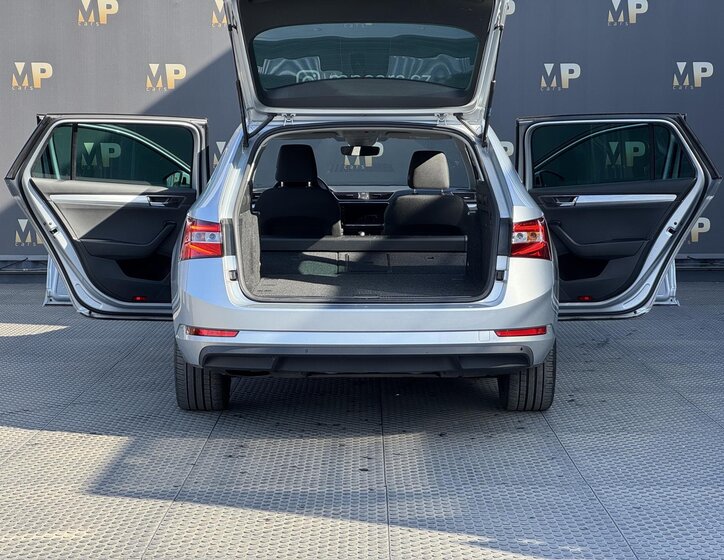 Škoda Superb Kombi 2,0 l 110 kw