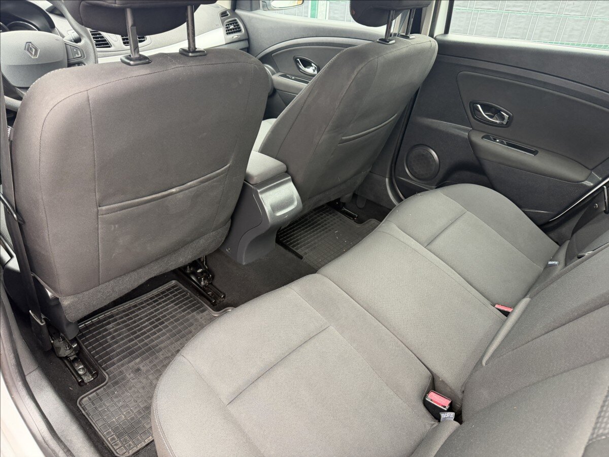 Renault Fluence Sedan 1,6 l 81 kw