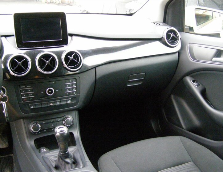 Mercedes-Benz Třídy B MPV 1,6 l 90 kw