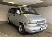 Volkswagen Caravelle 1