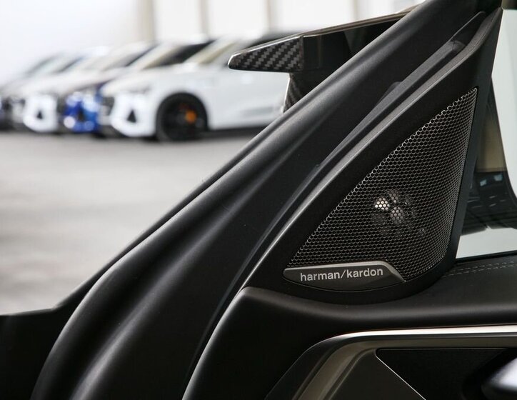 BMW M4 Kupé 3,0 l 353 kw