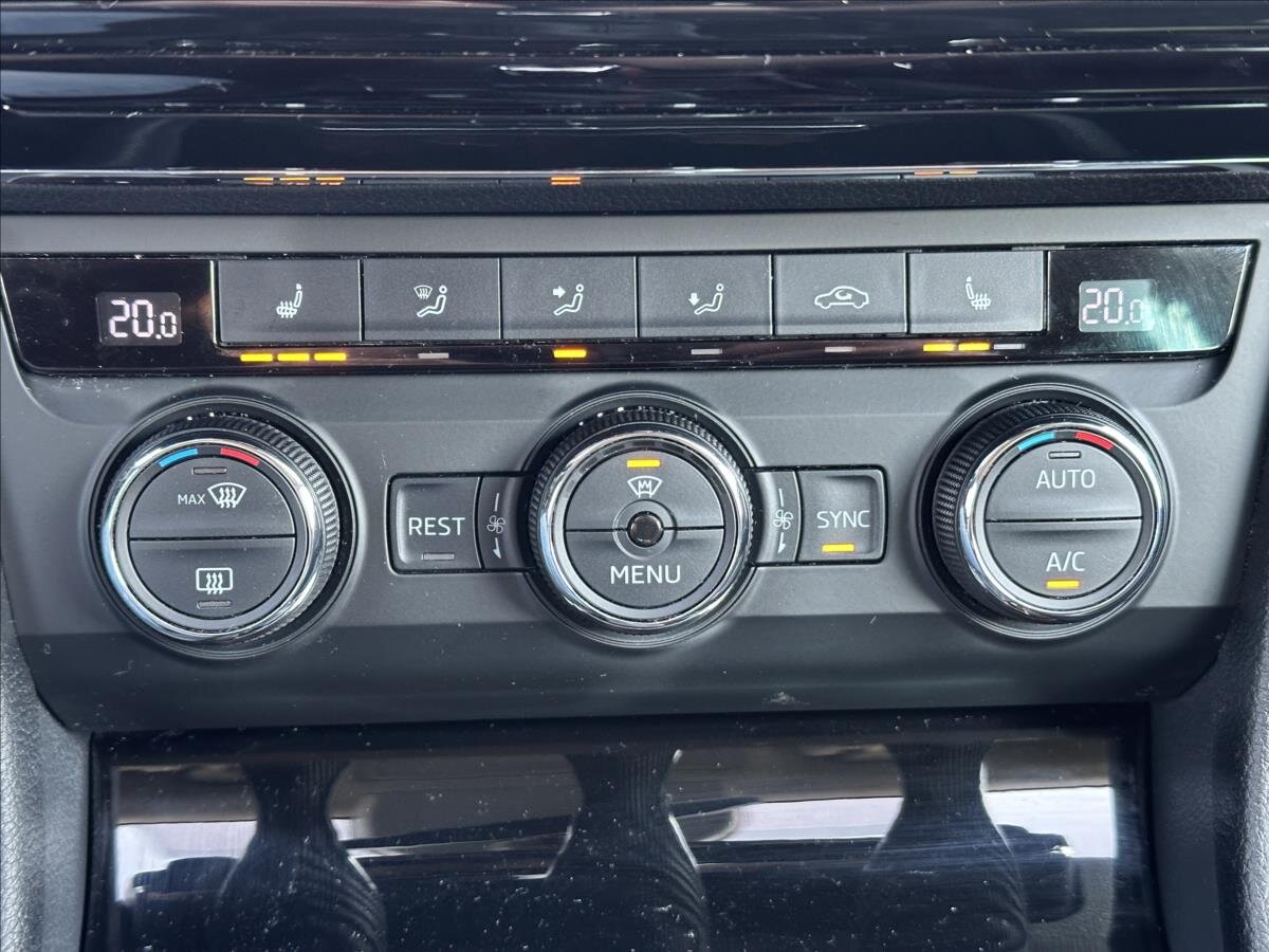 Škoda Superb Kombi 2,0 l 110 kw