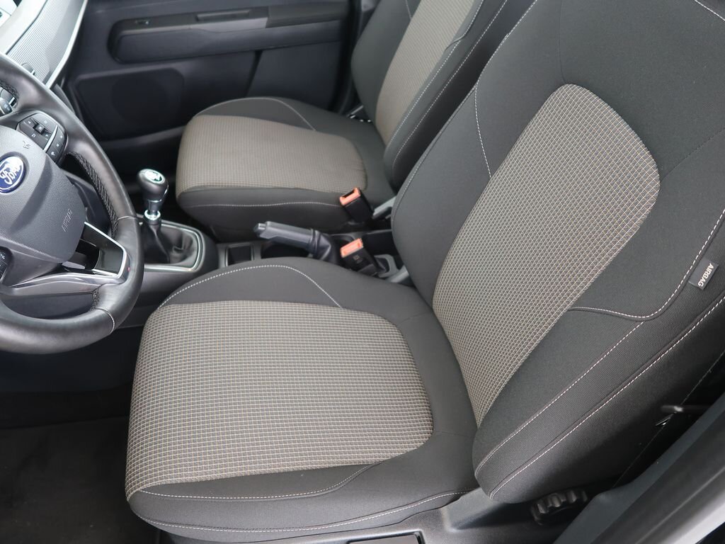 Ford Tourneo Courier VAN / Minibus 999,0 91 kw