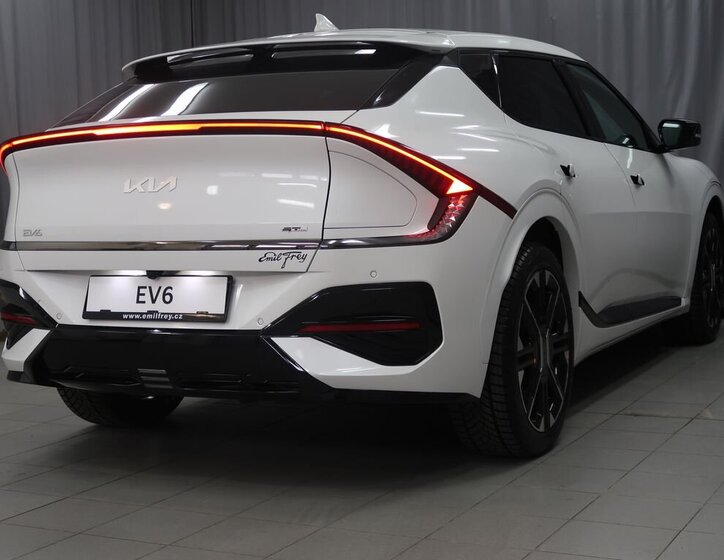 KIA EV6 Liftback 0,0 239 kw
