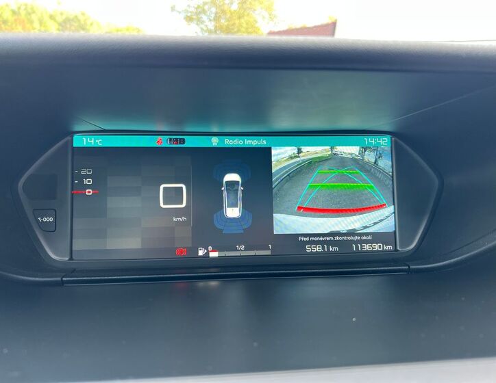 Citroën Grand C4 Picasso 11