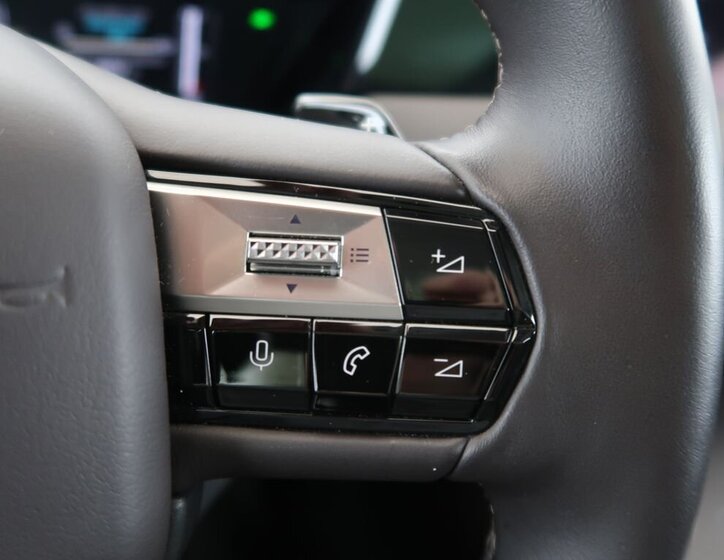 DS Automobiles DS4 Hatchback 1,6 l 132 kw