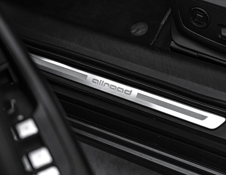 Audi A6 Allroad Kombi 3,0 l 250 kw
