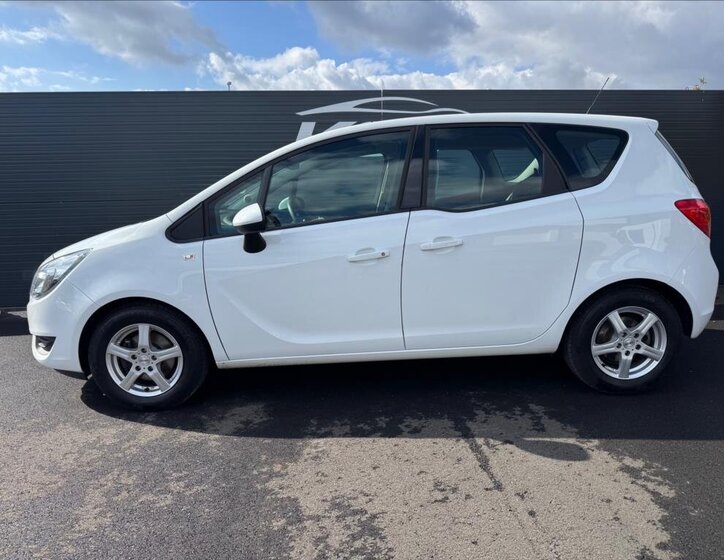 Opel Meriva MPV 1,4 l 74 kw