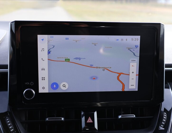 Toyota Corolla Sedan / Limuzína 1,8 l 72 kw