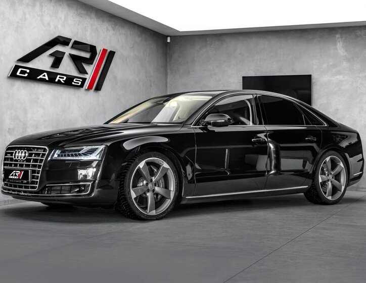 Audi A8 Sedan 4,1 l 283 kw
