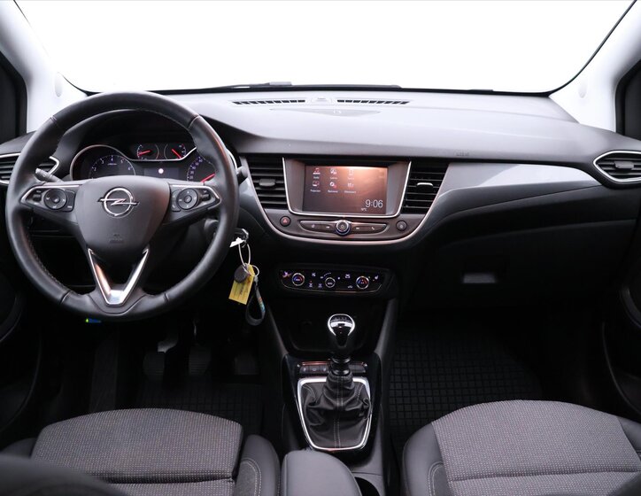 Opel Crossland SUV 1,2 l 81 kw