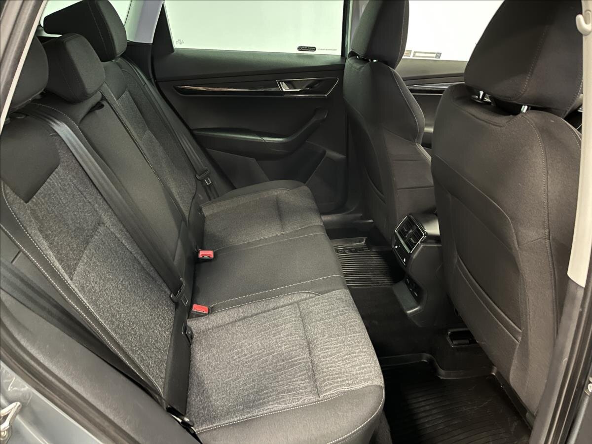 Škoda Karoq SUV / Terénní 1,5 l 110 kw