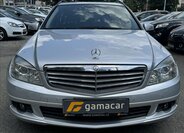 Mercedes-Benz Třídy C Kombi 2,1 l 100 kw