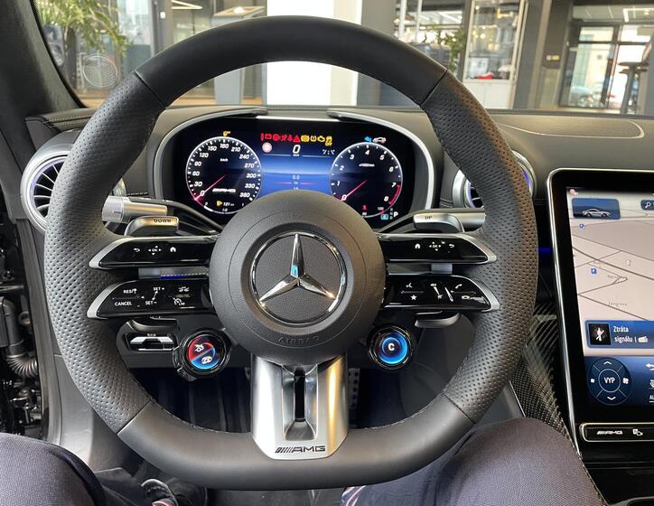 Mercedes-Benz AMG GT 9