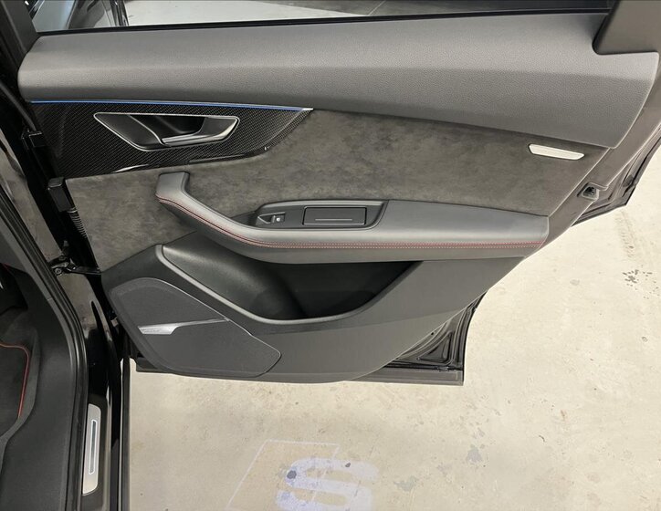 Audi SQ7 Kombi 4,0 l 320 kw