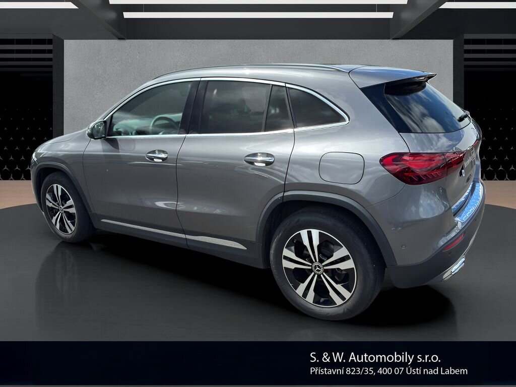Mercedes-Benz GLA SUV / Terénní 2,0 l 110 kw