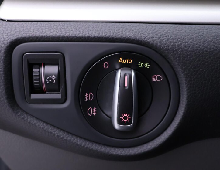 Seat Alhambra MPV 2,0 l 103 kw