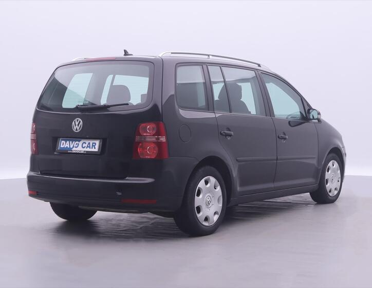 Volkswagen Touran 4