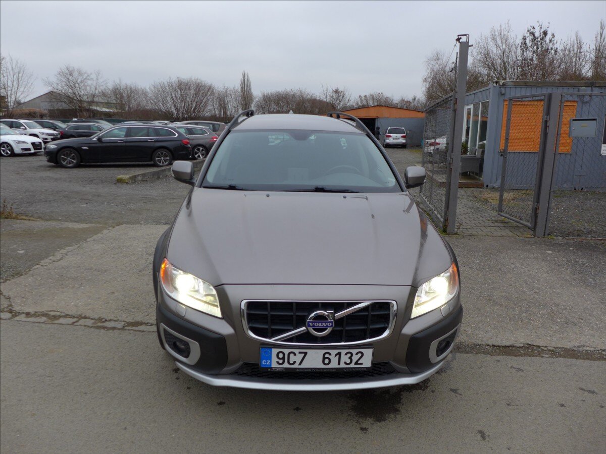 Volvo XC70