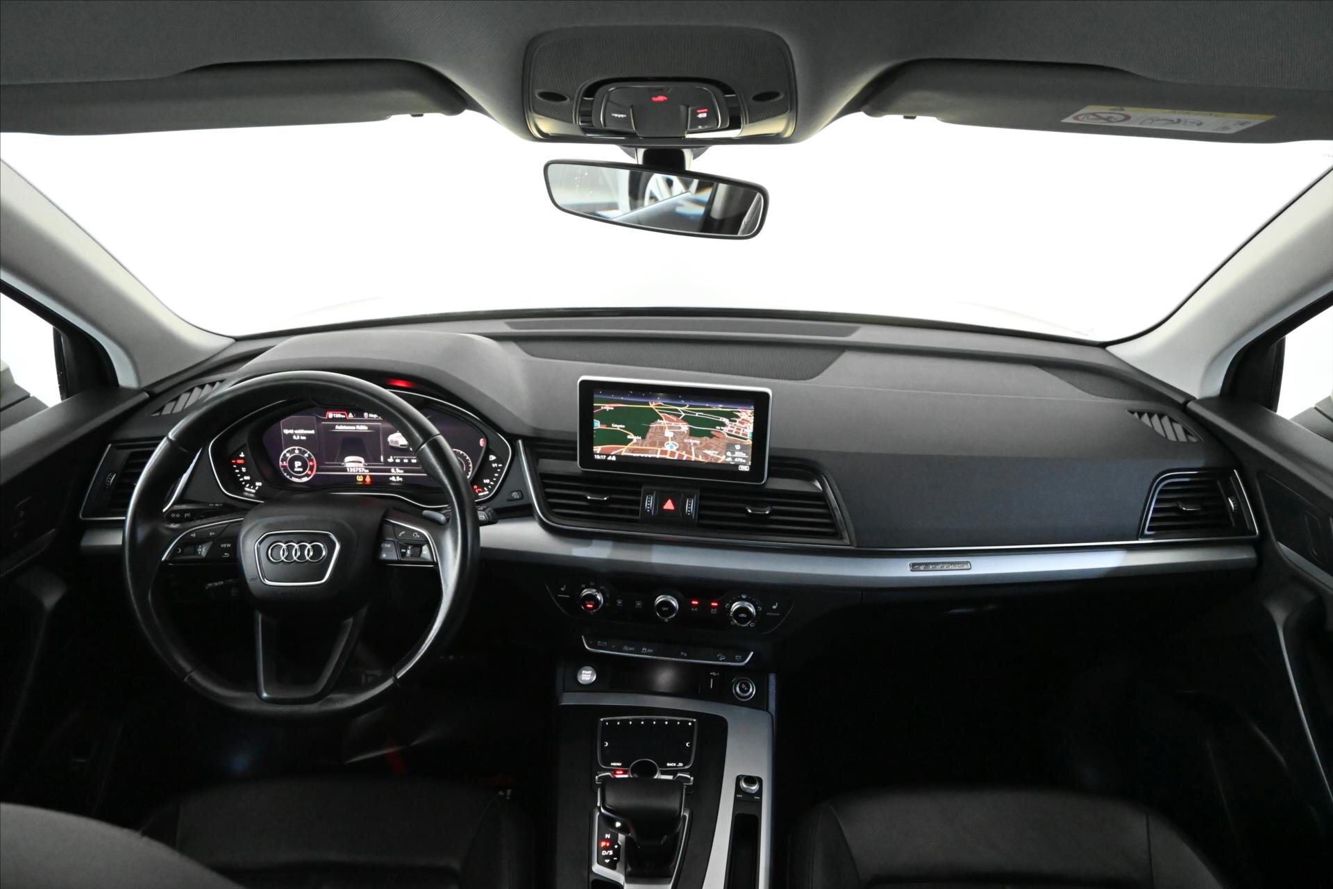 Audi Q5 SUV / Terénní 2,0 l 140 kw